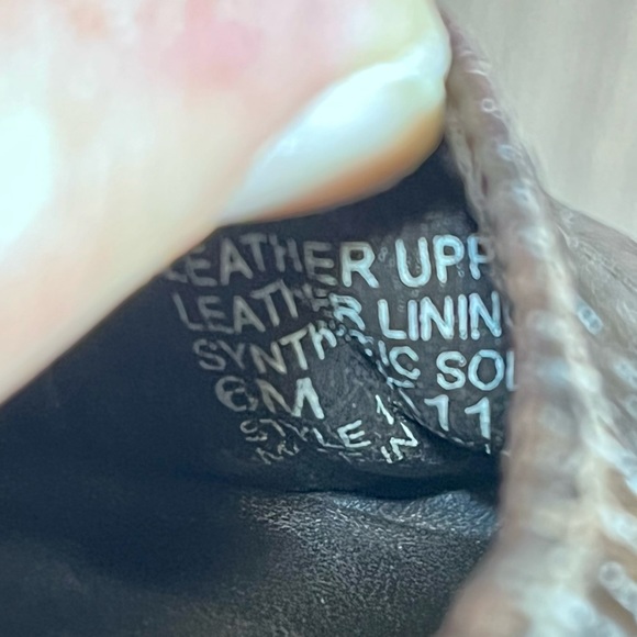 *Tory Burch | Eddie Snakeskin Flats in Brown Size 6 - Picture 14 of 14